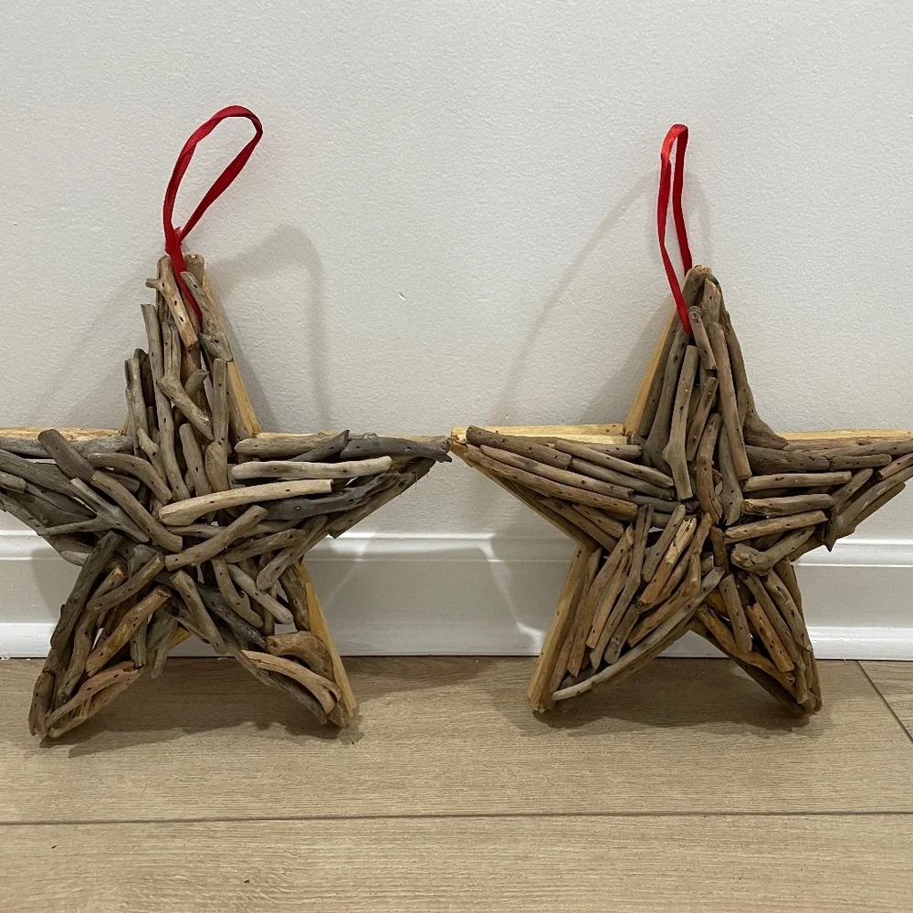 Crate & Barrel Driftwood Star Decor – Set of 2